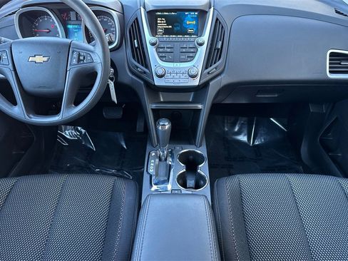 Used 2016 Chevrolet Equinox LS image 4