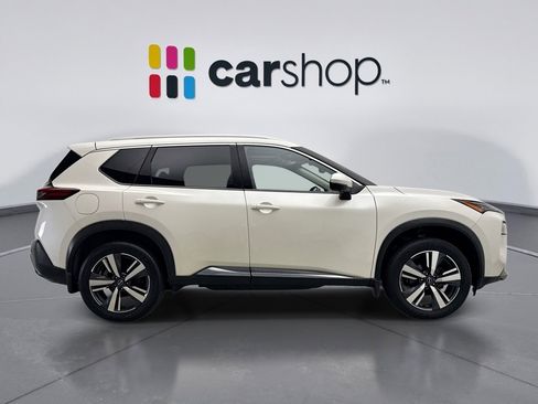 Used 2023 Nissan Rogue SL AWD/4WD image 6