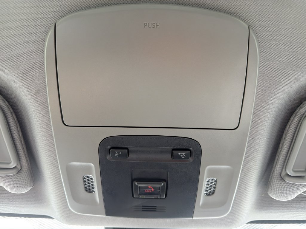 Used 2023 Toyota Camry SE FWD image 32