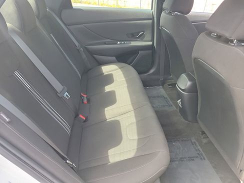 Used 2025 Hyundai Elantra Sport FWD image 20