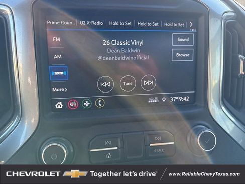 Used 2022 Chevrolet Silverado 1500 LT w/ Z71 Off-Road Package image 28