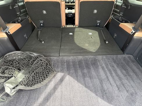 Used 2025 Toyota Grand Highlander AWD Hybrid image 11