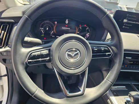 Used 2024 MAZDA CX-90 Plug-In Hybrid w/ Preferred AWD/4WD image 23