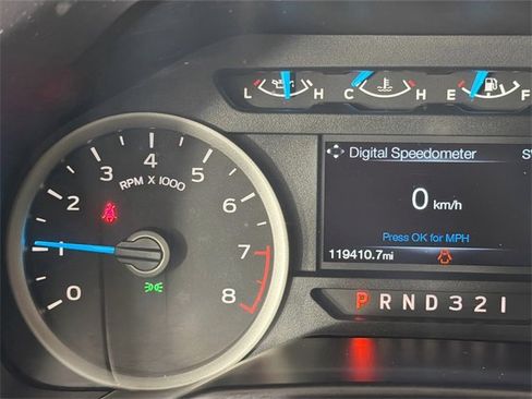 Used 2016 Ford F150 XLT w/ Equipment Group 302A Luxury image 13