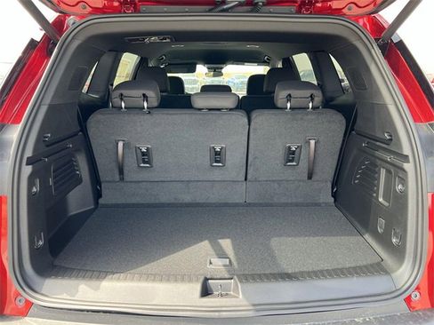 New 2025 GMC Acadia Elevation image 26