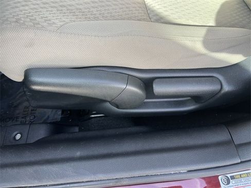 Used 2014 Honda Civic EX image 12