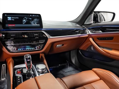 Used 2022 BMW M5 w/ Competition Package image 42