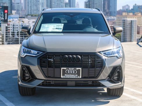 New 2025 Audi Q3 2.0T Premium image 2
