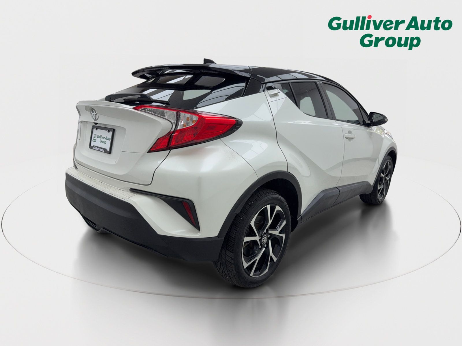 Used 2020 Toyota C-HR XLE FWD image 8