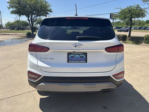 Used 2019 Hyundai Santa Fe SE image 6