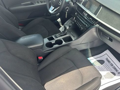 Used 2020 Kia Optima LX FWD image 31