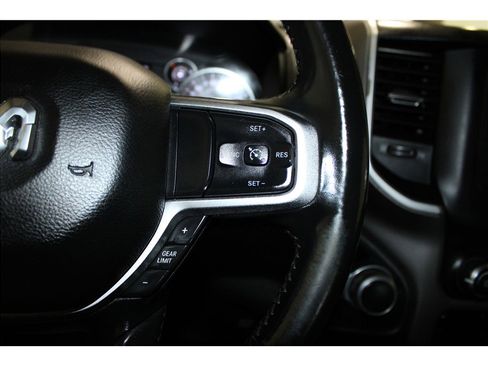 Used 2019 RAM 1500 Big Horn image 28
