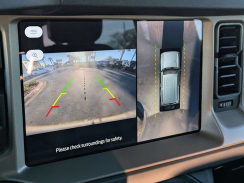 New 2025 Ford Bronco Outer Banks AWD/4WD image 24