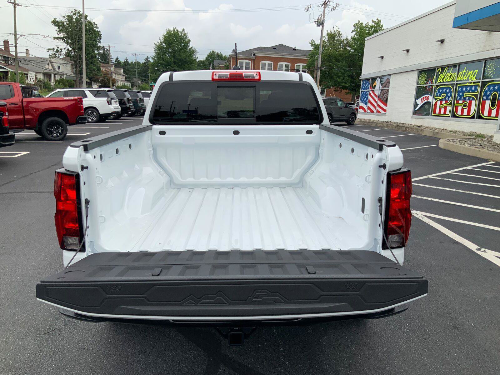 New 2026 Chevrolet Colorado Trail Boss AWD/4WD image 11