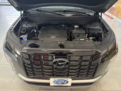 Used 2024 Hyundai Palisade Limited image 59