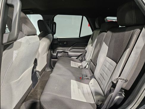 Certified 2025 Toyota 4Runner 4WD image 35