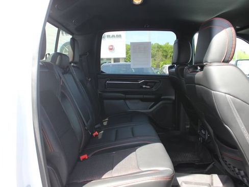 Used 2021 RAM 1500 Big Horn w/ Built-to-serve Edition AWD/4WD image 31