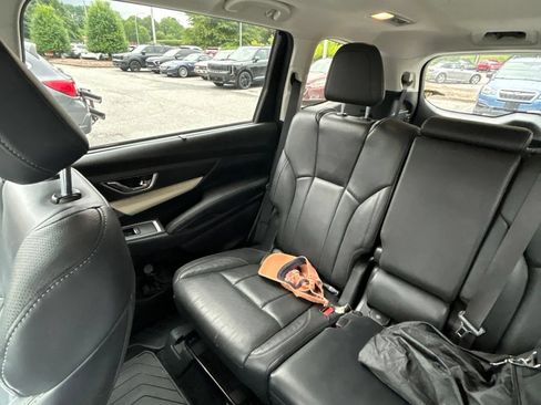 Used 2019 Subaru Ascent Limited w/ Popular Package #2 AWD/4WD image 3