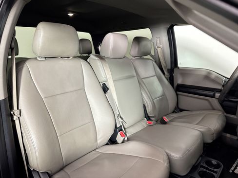 Used 2015 Ford F150 XLT AWD/4WD image 28