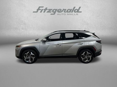 Used 2023 Hyundai Tucson Limited image 2