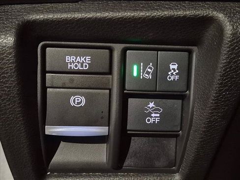 Used 2018 Acura MDX w/ Technology Package FWD image 12