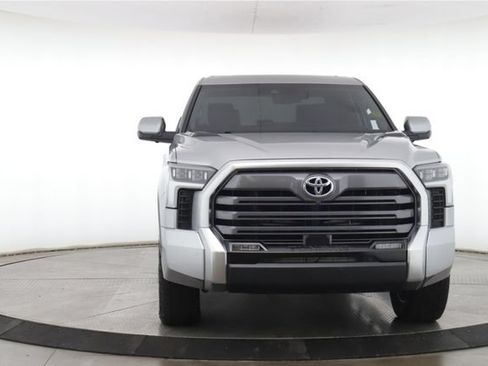 Used 2023 Toyota Tundra Limited AWD/4WD image 12