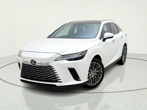 Used 2023 Lexus RX 350 FWD w/ Cold Area Package image 2