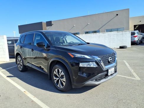 Certified 2023 Nissan Rogue SV AWD/4WD image 6