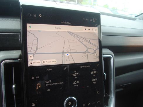 Certified 2025 GMC Yukon XL Denali AWD/4WD image 16