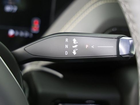 New 2026 GMC Yukon XL Elevation image 24