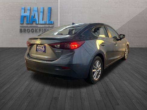 Used 2016 MAZDA MAZDA3 i Touring w/ Popular Equipment Package image 5