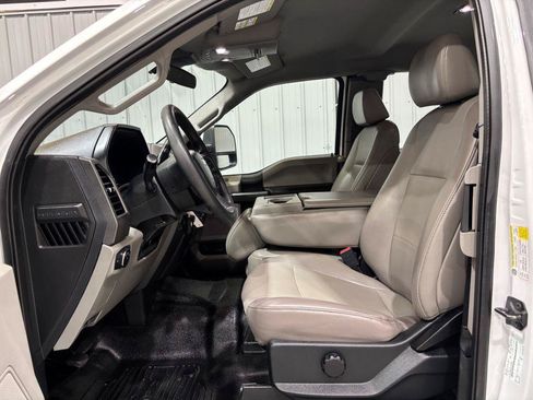 Used 2020 Ford F250 XL w/ Power Equipment Group AWD/4WD image 11