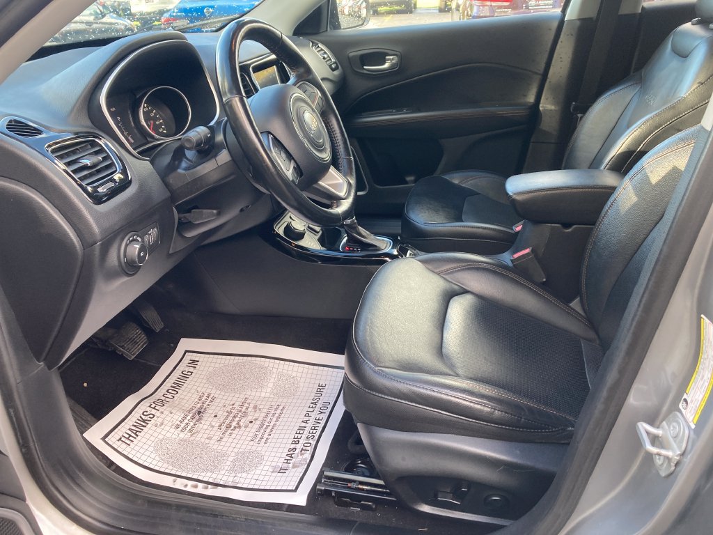 Used 2019 Jeep Compass Limited w/ Safety & Security Group AWD/4WD image 12