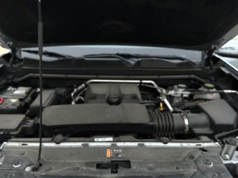 Used 2023 GMC Canyon Denali AWD/4WD image 16