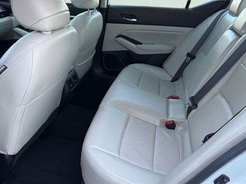 Used 2023 Nissan Altima 2.5 SL AWD/4WD image 26