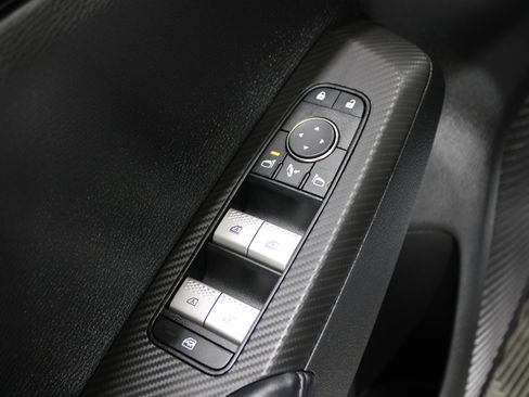 Used 2024 Mitsubishi Outlander SEL image 5