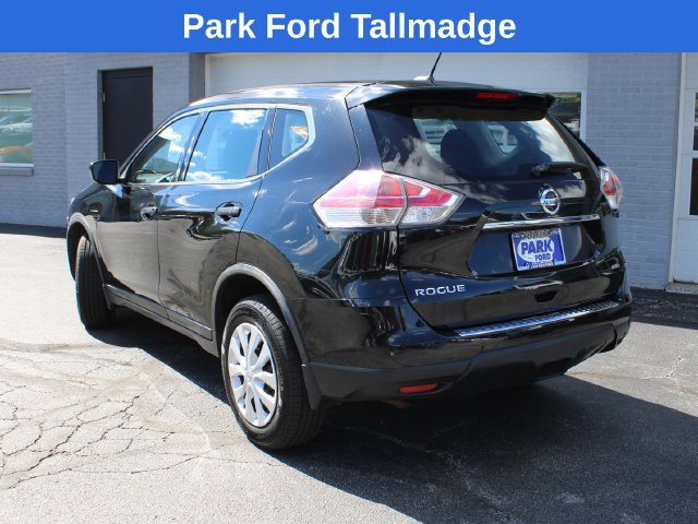 Used 2016 Nissan Rogue S AWD/4WD image 2