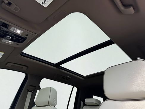 New 2026 GMC Yukon XL Denali w/ Sun & Power Step Package AWD/4WD image 10
