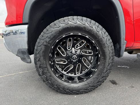 Used 2024 Chevrolet Silverado 3500 W/T w/ WT Convenience Package image 39