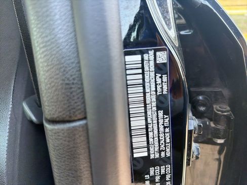 Used 2022 Jeep Renegade Latitude w/ Convenience Group image 8