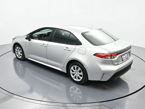 Used 2023 Toyota Corolla LE image 35