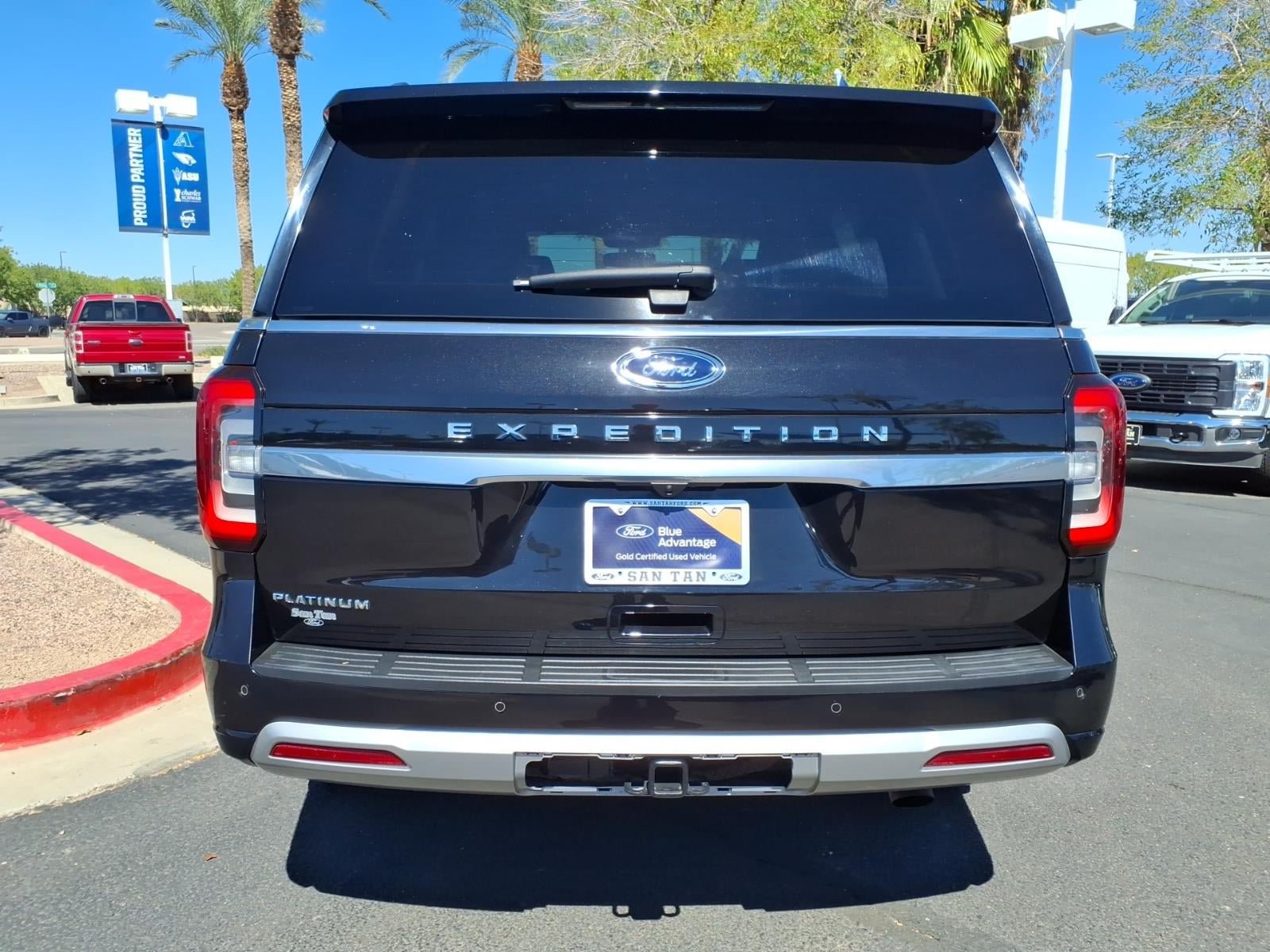 Certified 2024 Ford Expedition Platinum AWD/4WD image 5