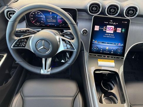 New 2026 Mercedes-Benz GLC 300 image 28