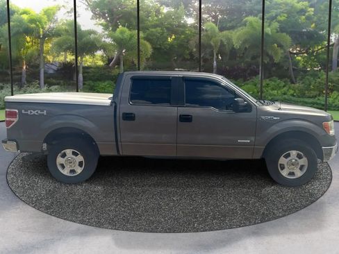 Used 2014 Ford F150 XLT AWD/4WD image 4