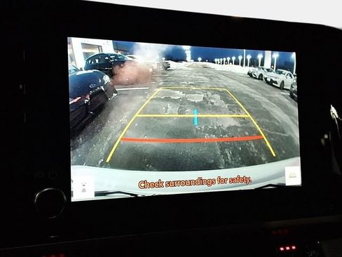 Certified 2025 Toyota Camry SE w/ Convenience Package image 19