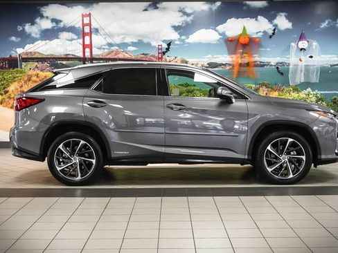 Used 2017 Lexus RX 450h AWD w/ Luxury Package image 5