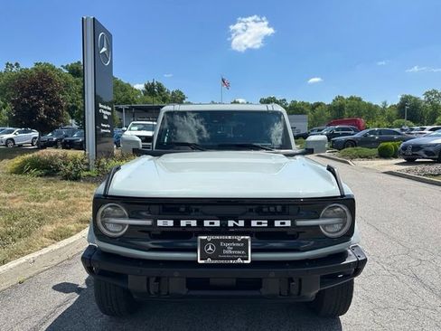 Used 2023 Ford Bronco Outer Banks AWD/4WD image 8