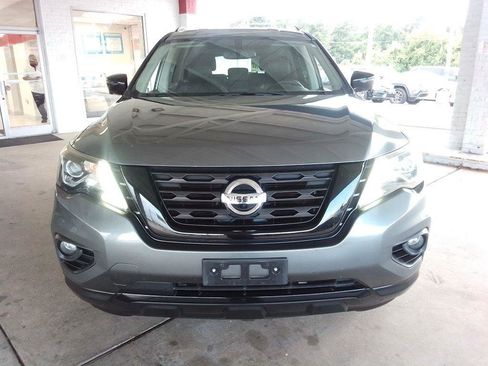 Used 2018 Nissan Pathfinder SL w/ Midnight Edition Package AWD/4WD image 3