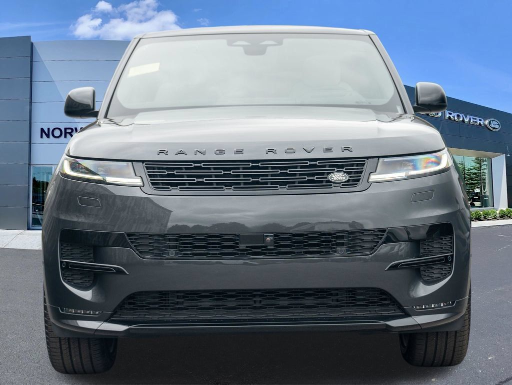 New 2026 Land Rover Range Rover Sport Dynamic SE AWD/4WD image 2