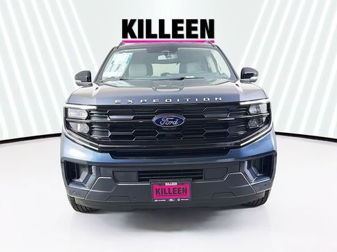 New 2026 Ford Expedition Active RWD image 2